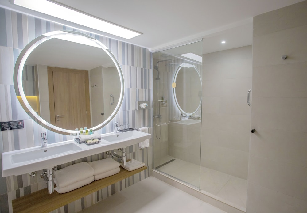 Hotel Riu Palace Antillas - Adults Only - All Inclusive — Hotel rooms in Noord, Aruba