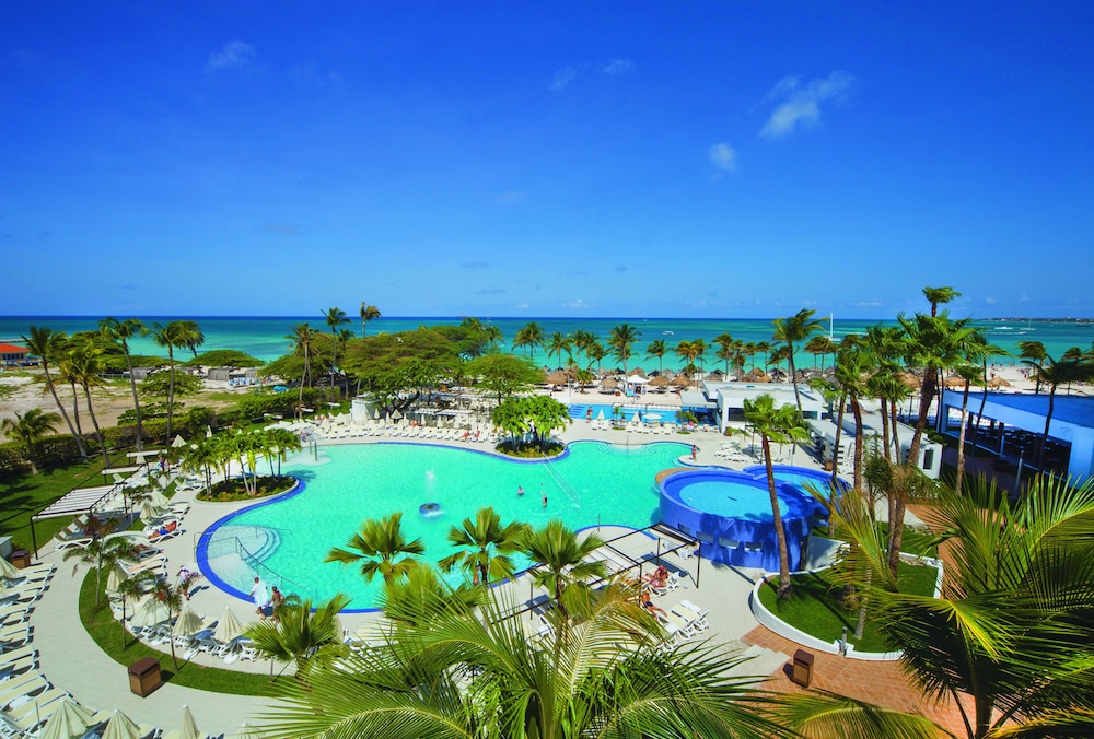 Hotel Riu Palace Antillas - Adults Only - All Inclusive — Swimming pool in Noord, Aruba
