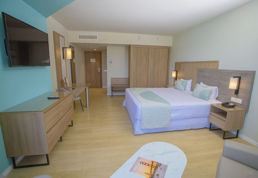 Hotel Riu Palace Antillas - Adults Only - All Inclusive — Hotel rooms in Noord, Aruba
