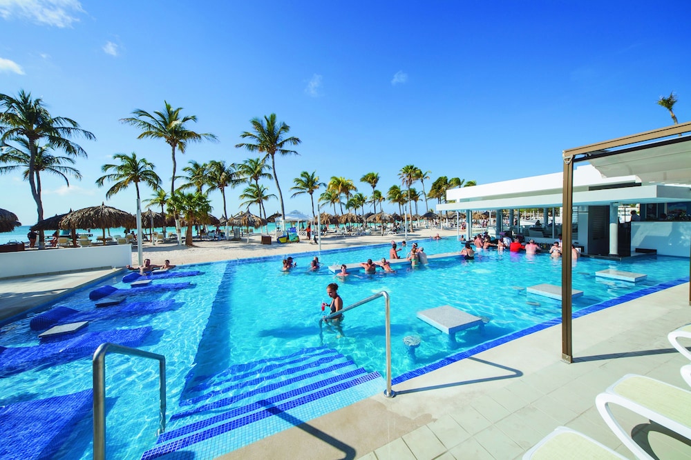 Hotel Riu Palace Antillas - Adults Only - All Inclusive — Swimming pool in Noord, Aruba