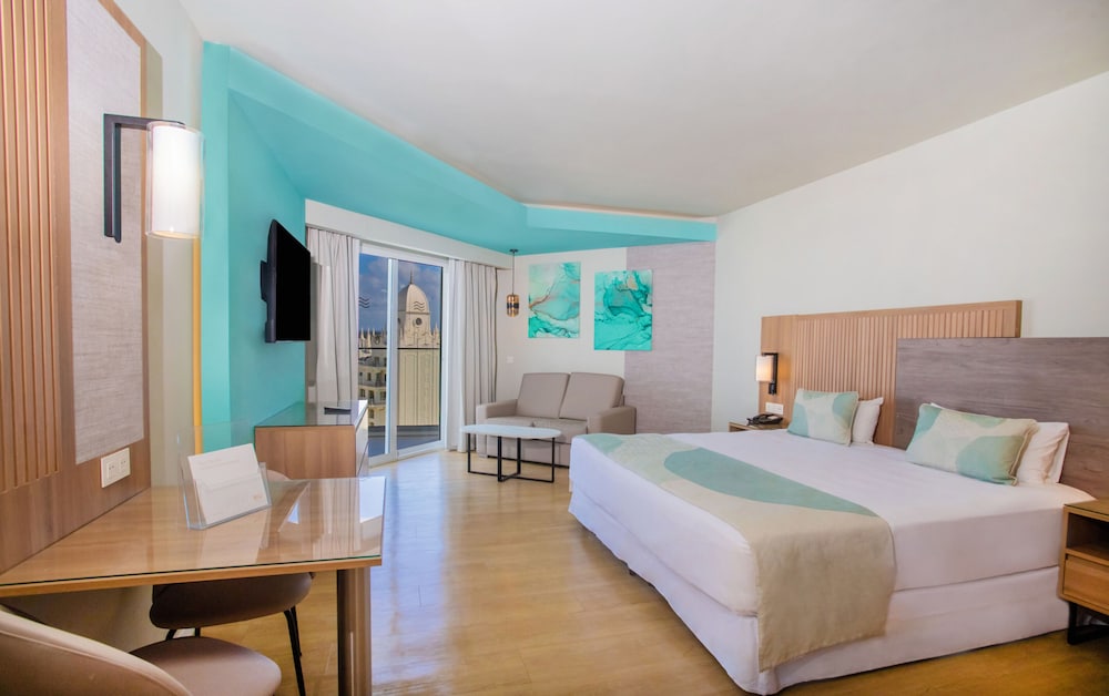 Hotel Riu Palace Antillas - Adults Only - All Inclusive — Hotel rooms in Noord, Aruba