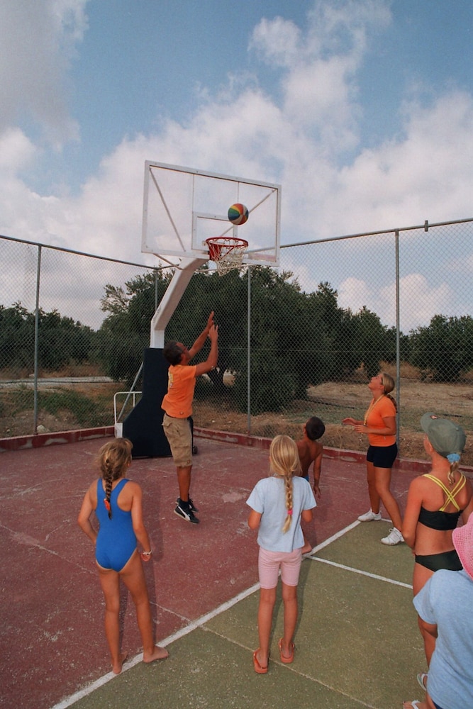 Hersonissos Village Hotel & Bungalows - All inclusive — Sports & recreation in Hersonissos