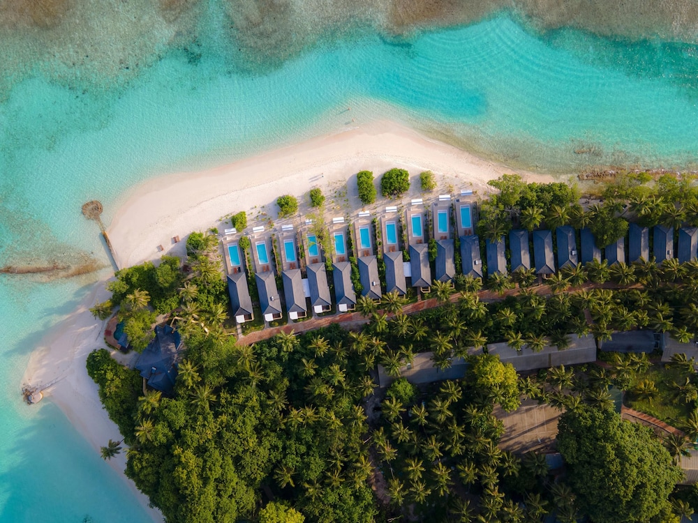 Royal Island Resort & Spa — Baa Atoll, Baa