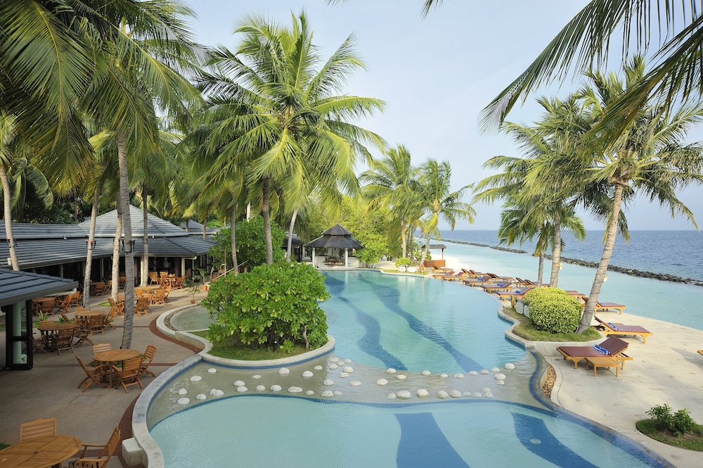 Royal Island Resort & Spa — Baa Atoll, Baa