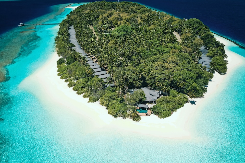 Royal Island Resort & Spa — Baa Atoll, Baa