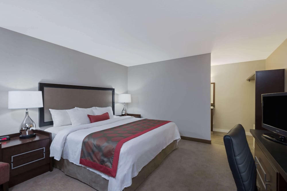 Ramada by Wyndham Boston — Hotel rooms in Boston, Massachusetts