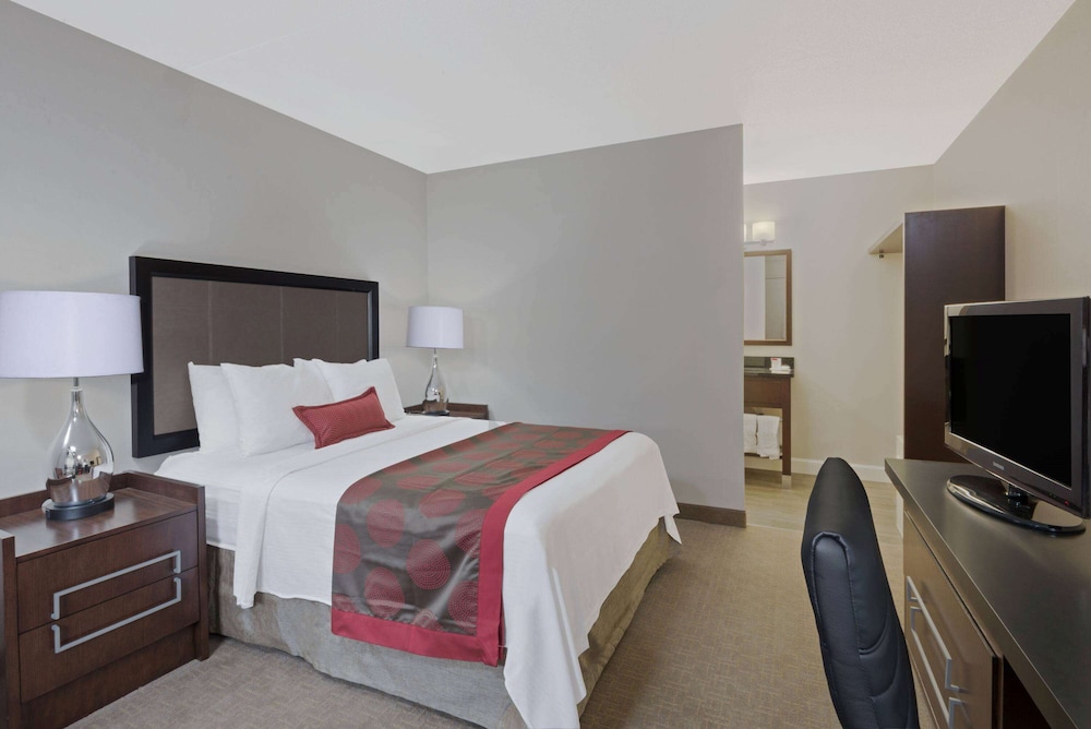 Ramada by Wyndham Boston — Hotel rooms in Boston, Massachusetts