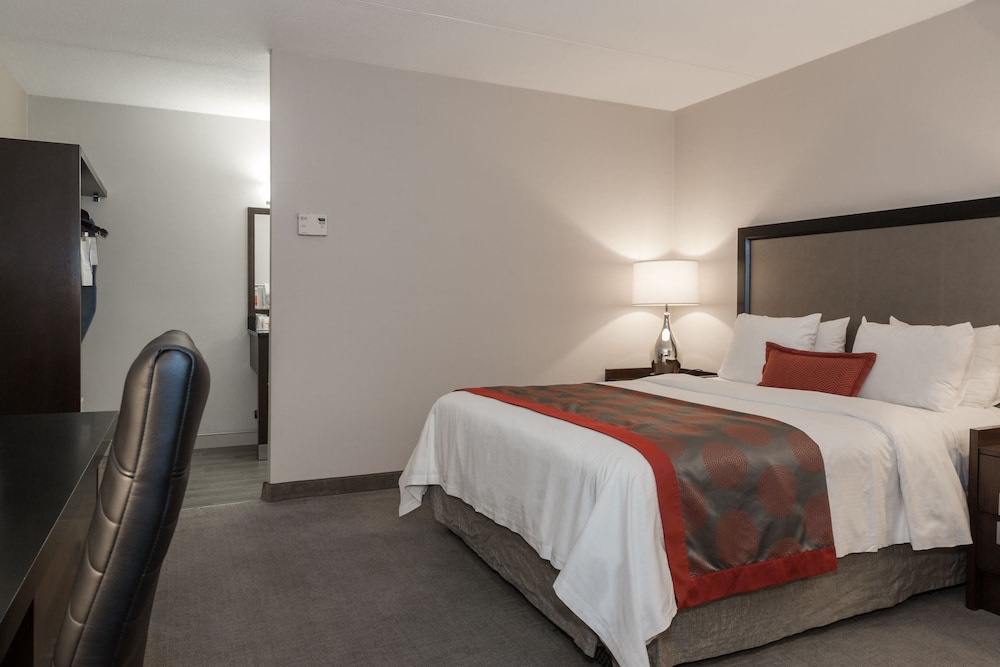 Ramada by Wyndham Boston — Hotel rooms in Boston, Massachusetts