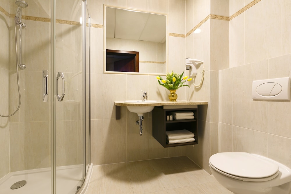 Turowka Hotel & Spa — Hotel rooms in Wieliczka, Lesser Poland