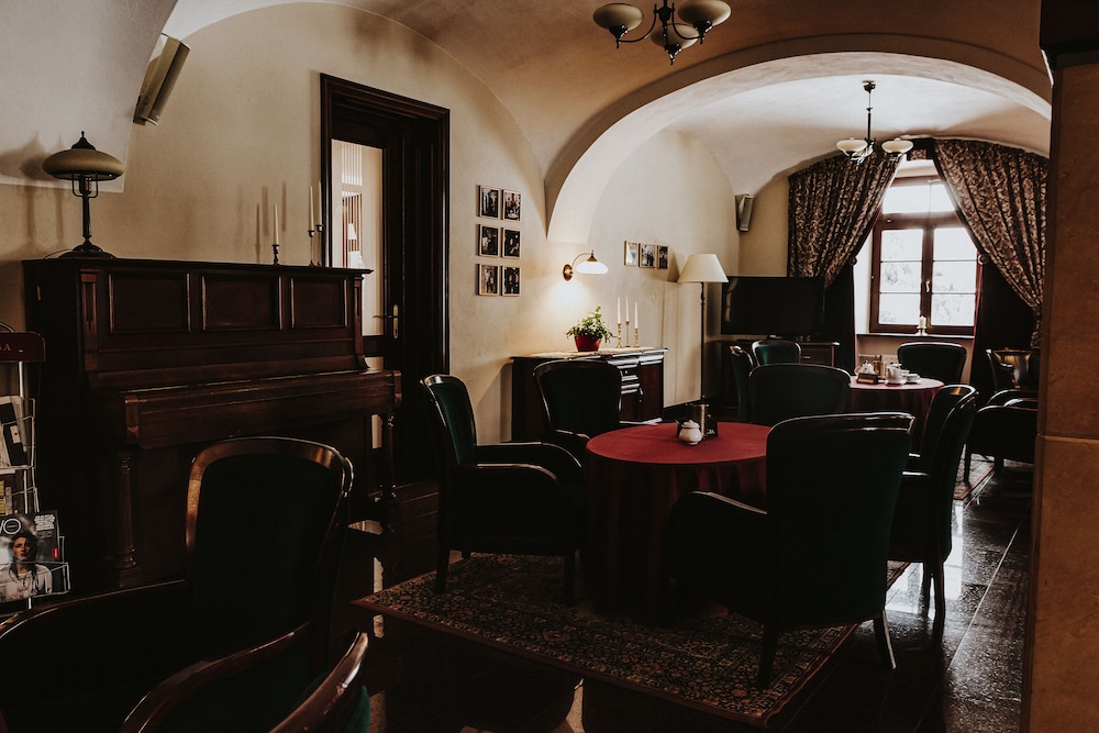Turowka Hotel & Spa — Restaurant & bars in Wieliczka, Lesser Poland
