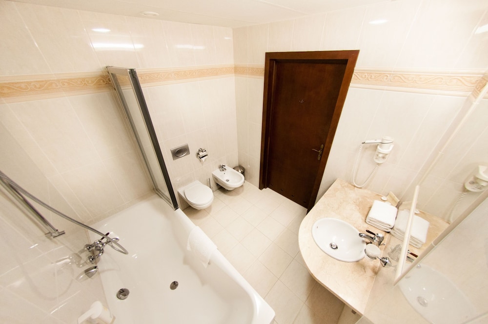 Turowka Hotel & Spa — Hotel rooms in Wieliczka, Lesser Poland