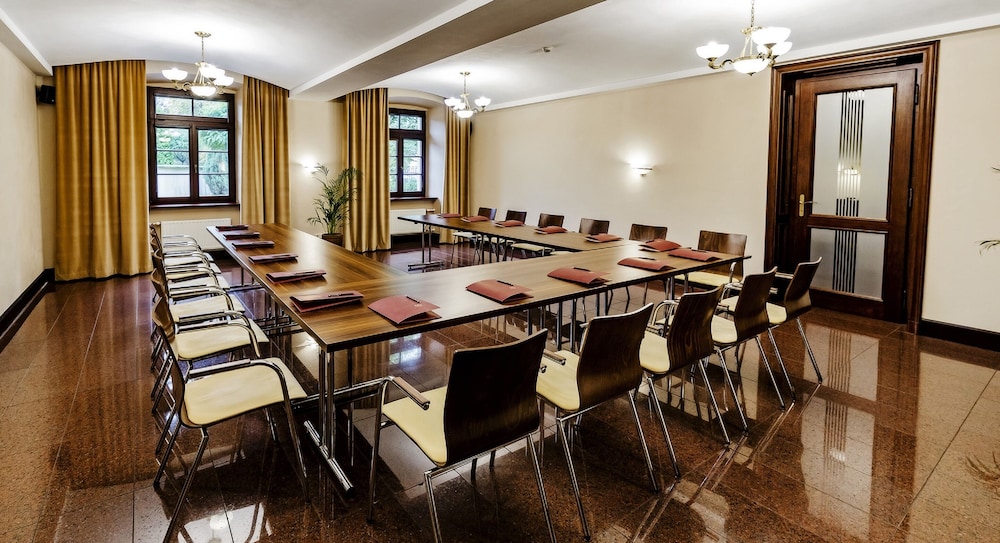 Turowka Hotel & Spa — Hotel building in Wieliczka, Lesser Poland