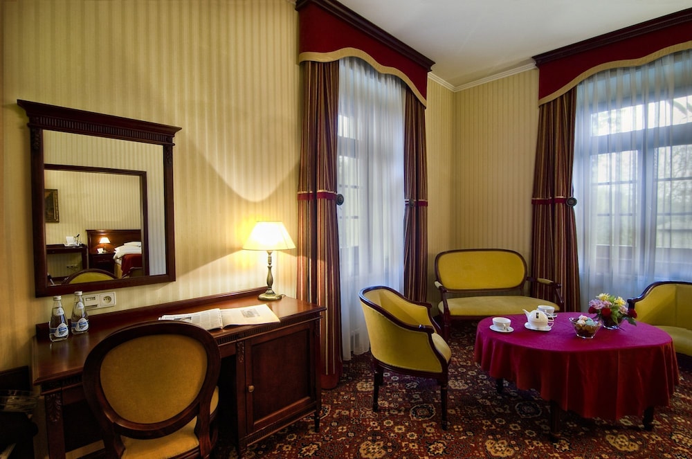 Turowka Hotel & Spa — Hotel rooms in Wieliczka, Lesser Poland