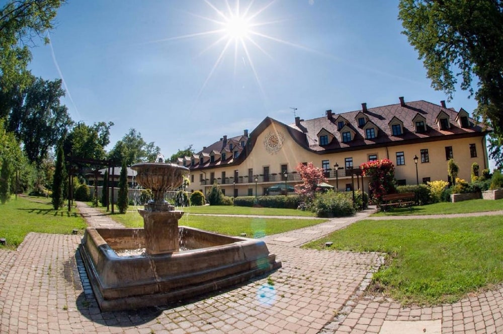 Turowka Hotel & Spa — Hotel building in Wieliczka, Lesser Poland