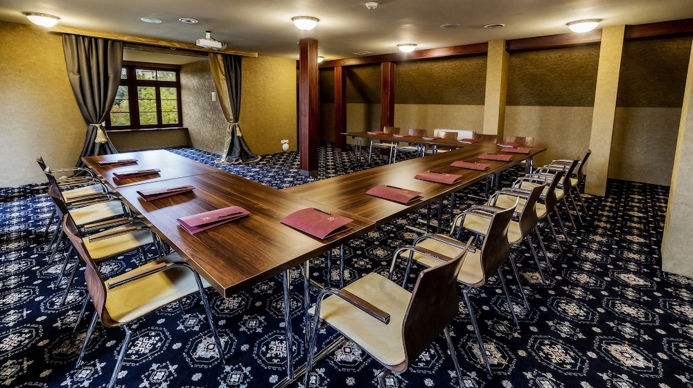 Turowka Hotel & Spa — Hotel rooms in Wieliczka, Lesser Poland