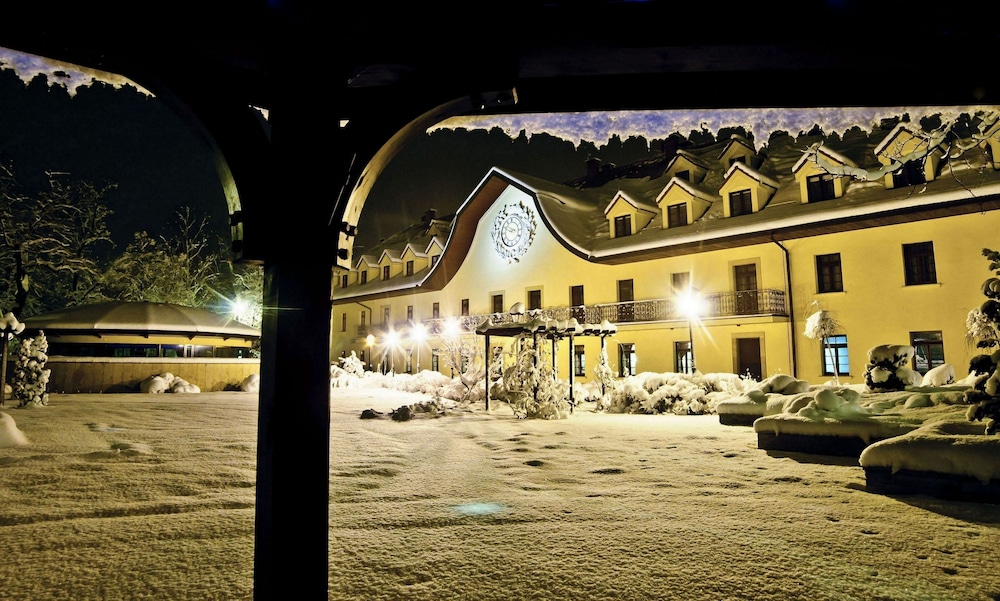 Turowka Hotel & Spa — Hotel building in Wieliczka, Lesser Poland