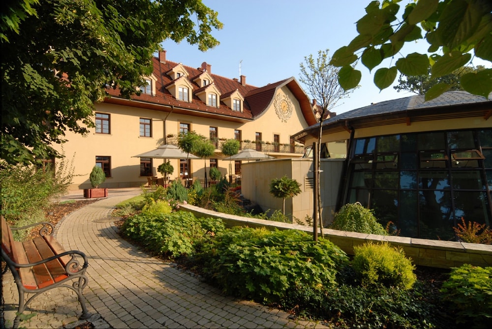 Turowka Hotel & Spa — Hotel building in Wieliczka, Lesser Poland