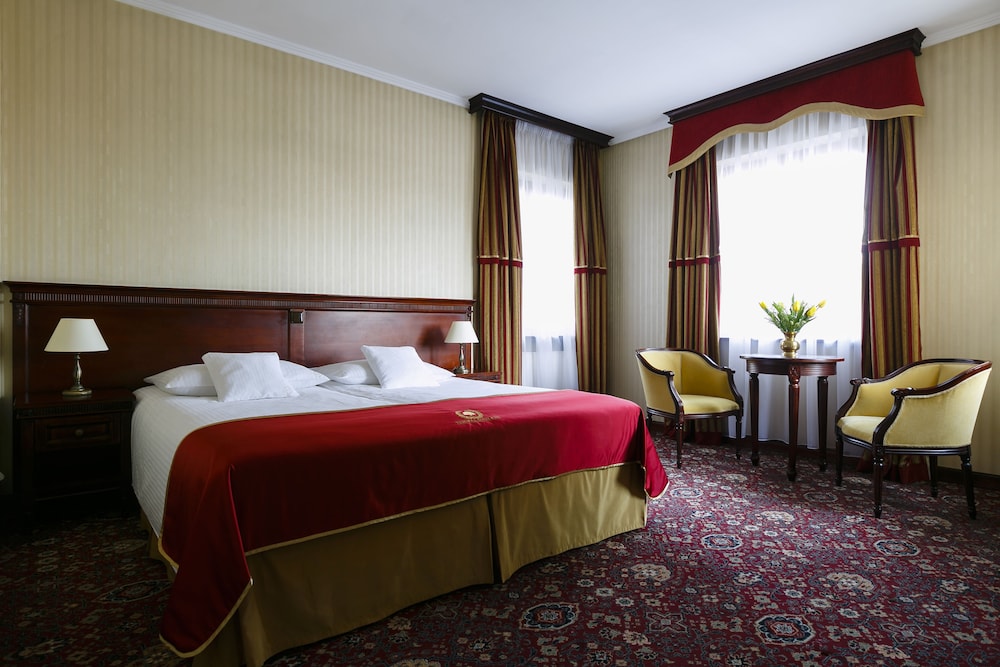 Turowka Hotel & Spa — Hotel rooms in Wieliczka, Lesser Poland