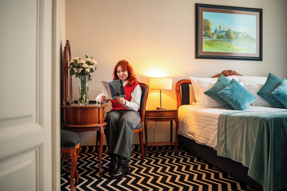 Hotel Senacki — Hotel rooms in Krakow, Lesser Poland