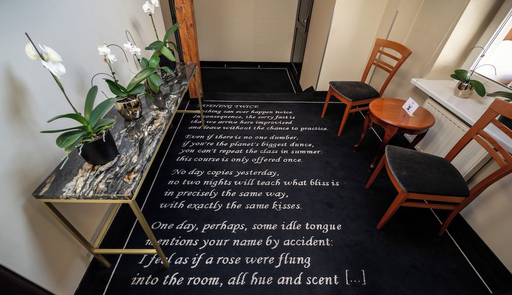 Hotel Senacki — Hotel building in Krakow, Lesser Poland