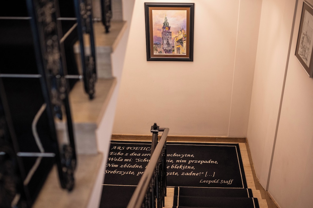 Hotel Senacki — Hotel building in Krakow, Lesser Poland