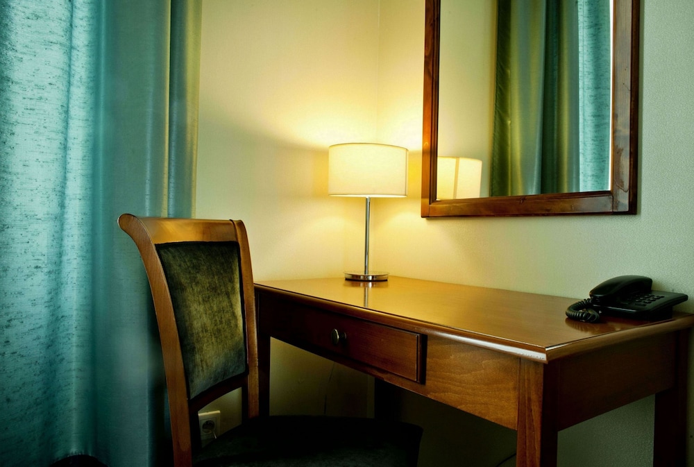 Hotel Senacki — Hotel rooms in Krakow, Lesser Poland