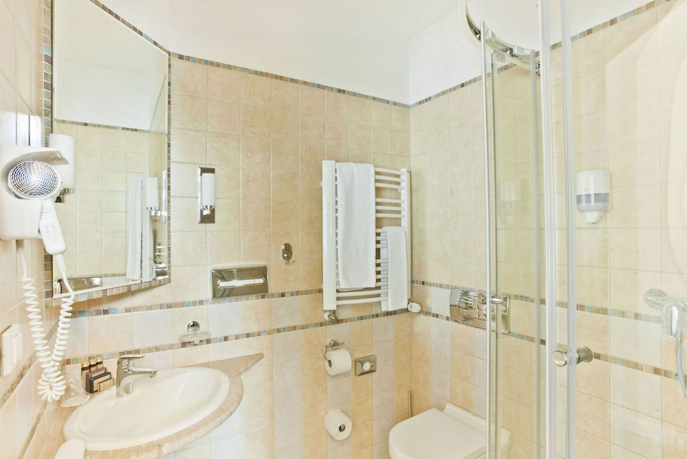 Hotel Senacki — Hotel rooms in Krakow, Lesser Poland