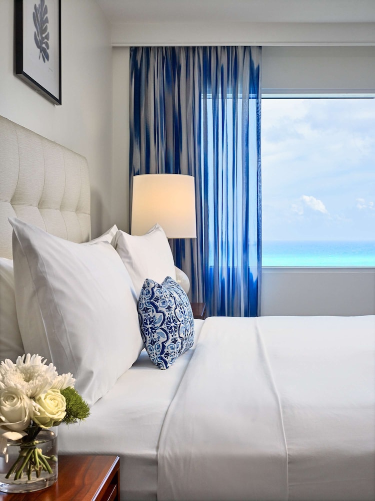 Sonesta Fort Lauderdale Beach — Hotel rooms in Fort Lauderdale, Florida