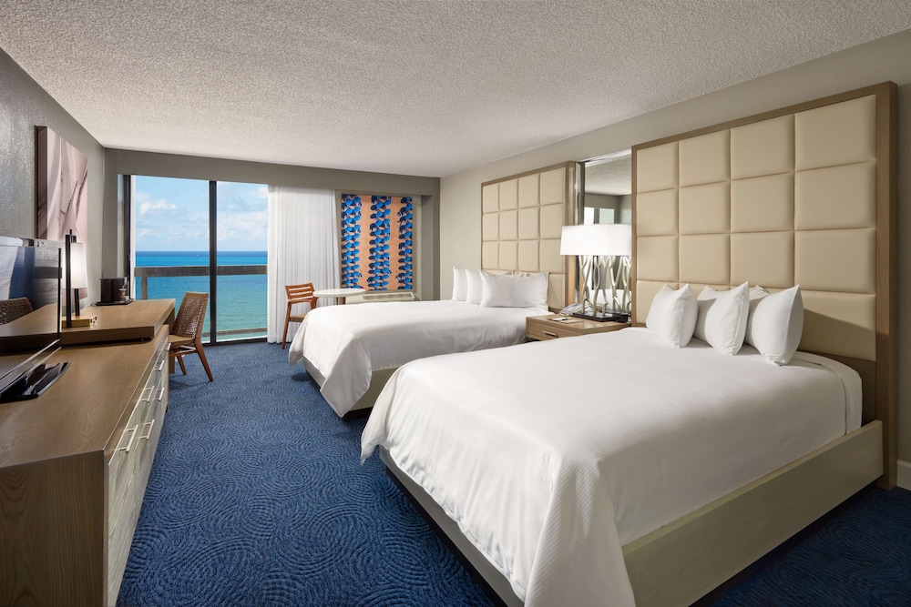 Bahia Mar Ft. Lauderdale Beach- a DoubleTree by Hilton Hotel — Hotel rooms in Fort Lauderdale, Florida