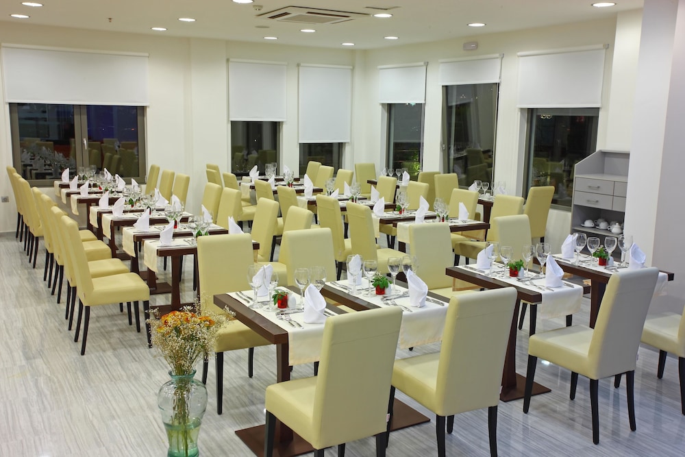 Olympic Palladium by GHH — Restaurant & bars in Rethymnon