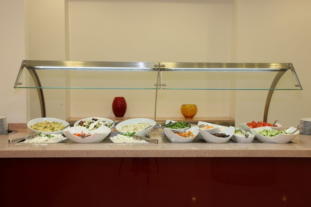 Olympic Palladium by GHH — Restaurant & bars in Rethymnon