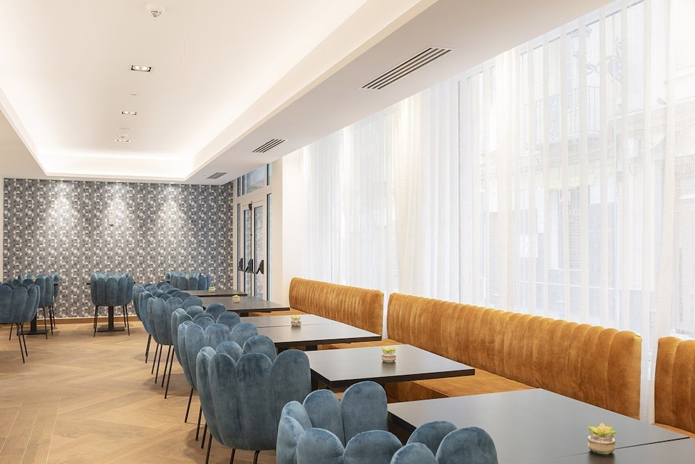 Eurostars Mediterranea Plaza — Restaurant & bars in Alicante, Valencian Community