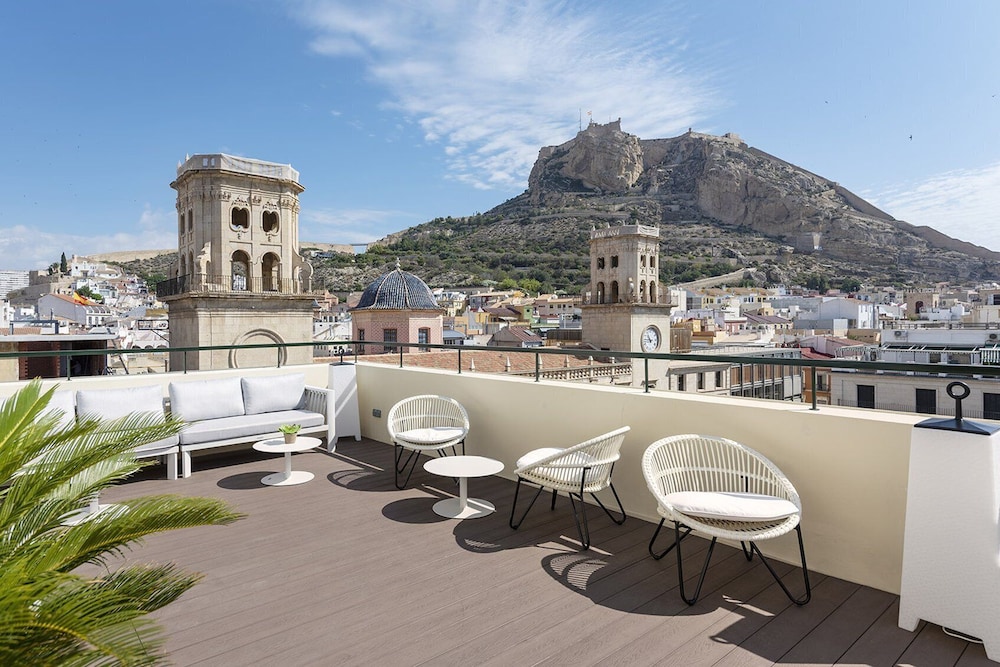 Eurostars Mediterranea Plaza — Attractions in the area in Alicante, Valencian Community