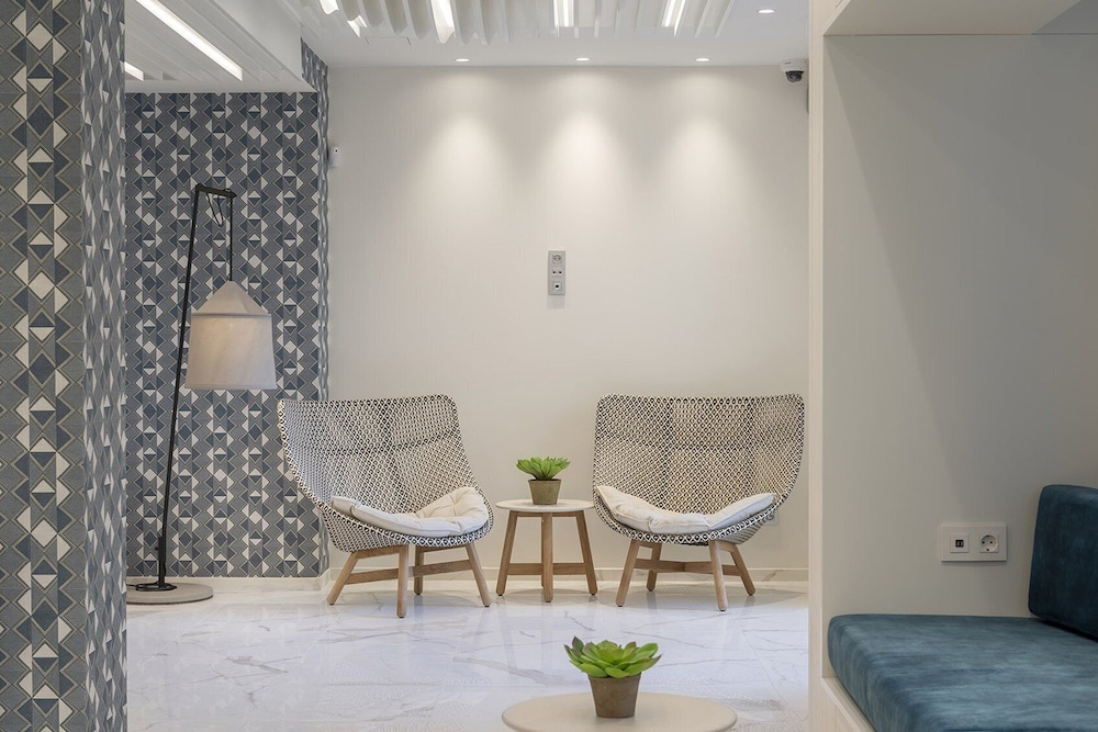 Eurostars Mediterranea Plaza — Hotel building in Alicante, Valencian Community