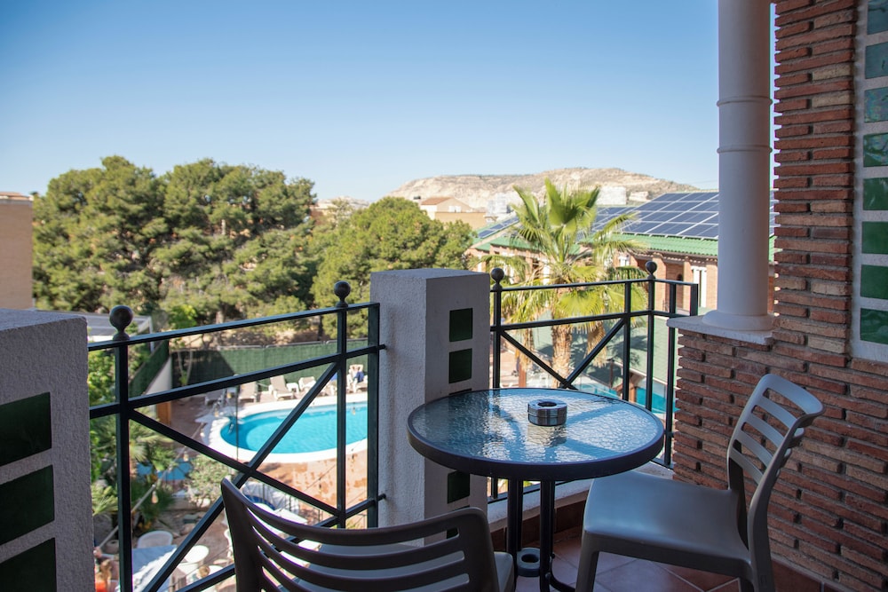 Hotel Boutique Calas de Alicante - zdjęcie 3