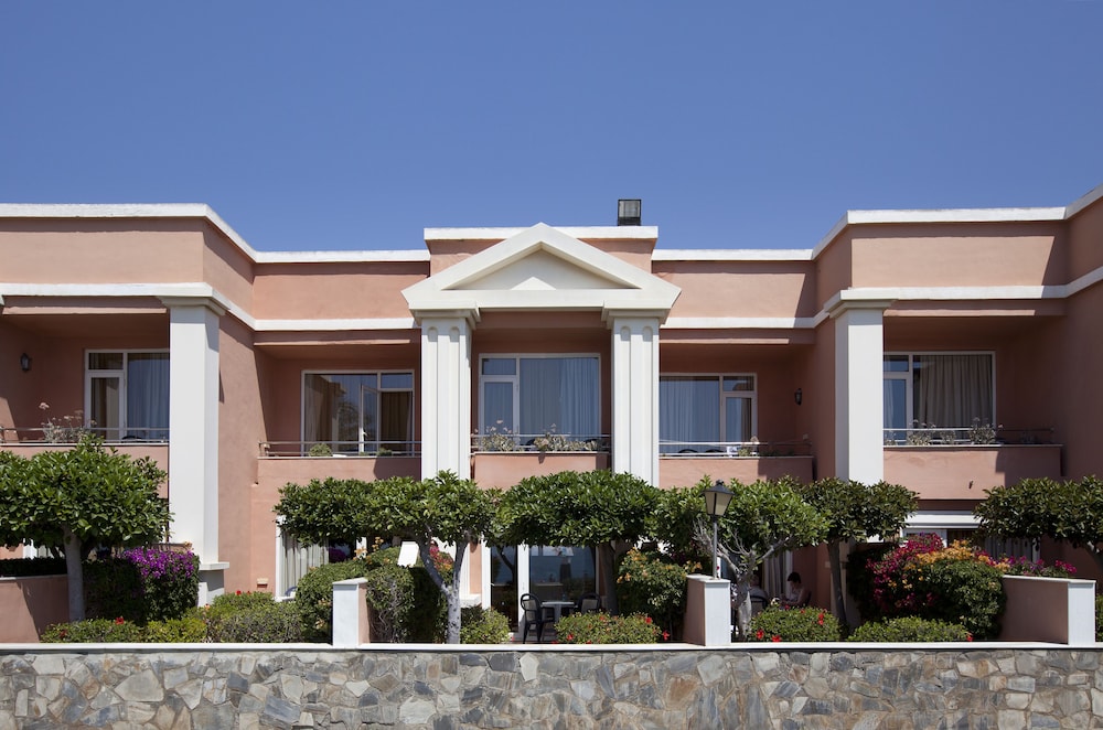Playacapricho Hotel — Hotel building in Roquetas de Mar, Andalusia