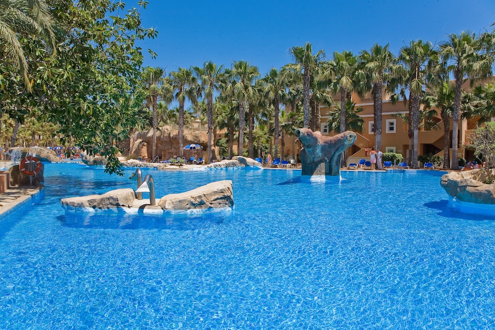 Playacapricho Hotel — Swimming pool in Roquetas de Mar, Andalusia