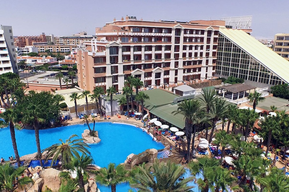 Playacapricho Hotel — Swimming pool in Roquetas de Mar, Andalusia