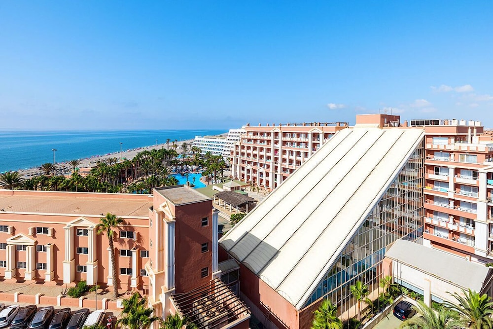 Playacapricho Hotel — Main photo in Roquetas de Mar, Andalusia