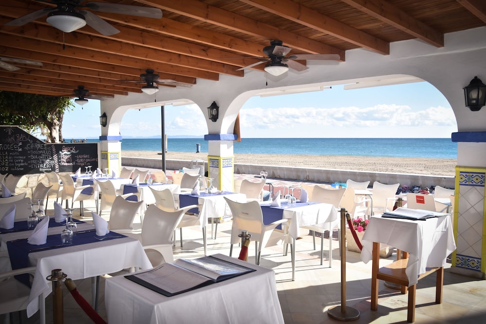 Playacapricho Hotel — Restaurant & bars in Roquetas de Mar, Andalusia
