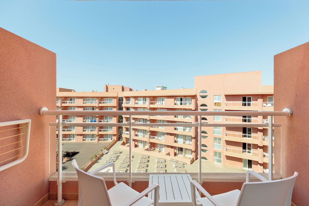 Hotel Best Roquetas — Hotel building in Roquetas de Mar, Andalusia
