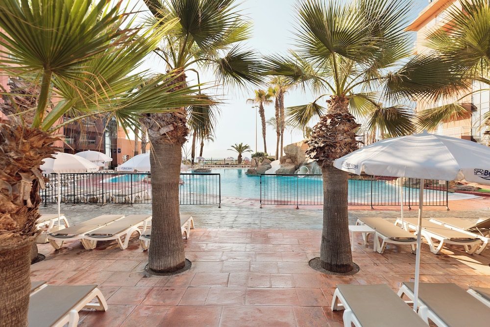 Hotel Best Roquetas — Swimming pool in Roquetas de Mar, Andalusia