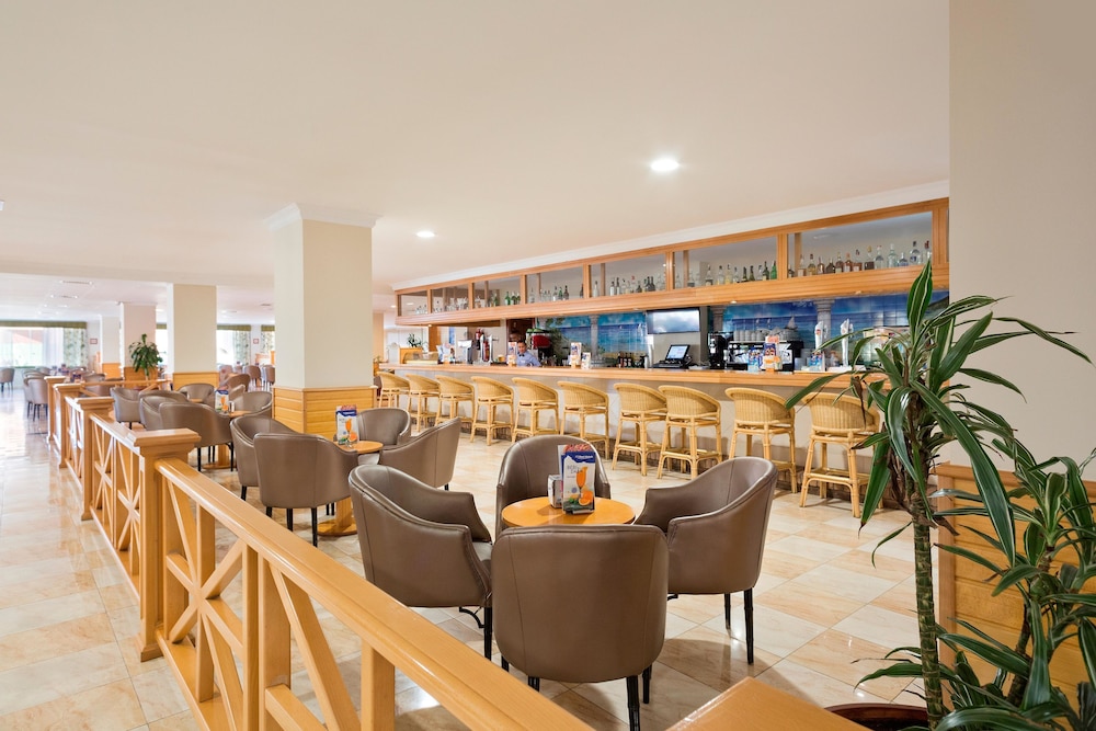 Hotel Best Roquetas — Restaurant & bars in Roquetas de Mar, Andalusia