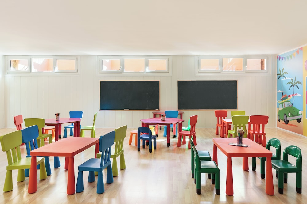 Hotel Best Roquetas — Attractions for children in Roquetas de Mar, Andalusia