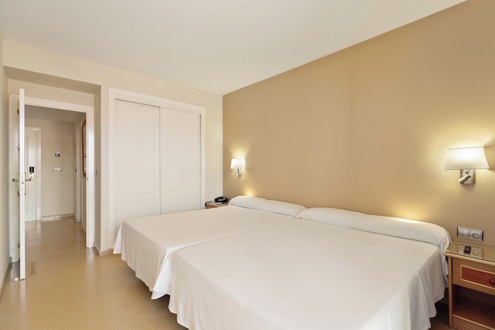 Hotel Best Roquetas — Hotel rooms in Roquetas de Mar, Andalusia