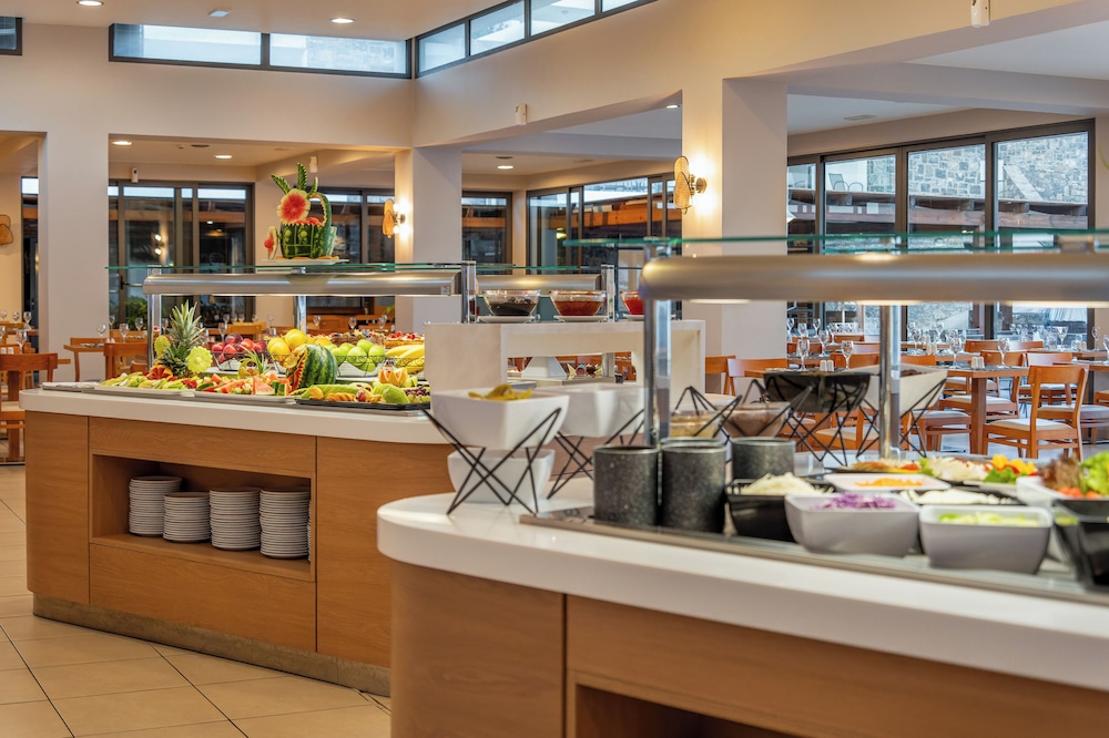 Ariadne Beach - Adults Only — Restaurant & bars in Ammoudara (Agios Nikolaos)