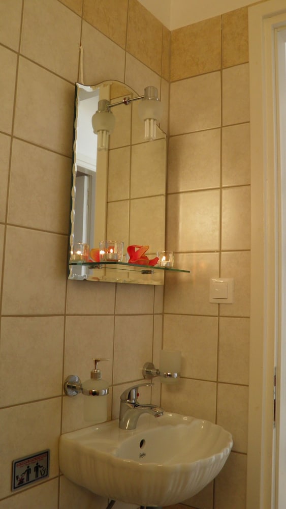 Blue Villas — Hotel rooms in Chania