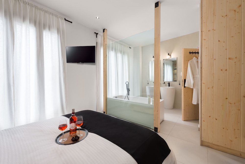 Old Town Senses Boutique Hotel — Hotel rooms in Rhodes Town, South Aegean