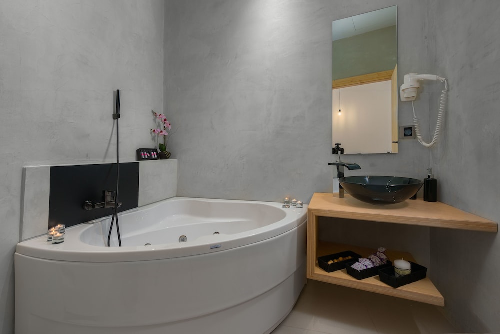 Old Town Senses Boutique Hotel — Hotel rooms in Rhodes Town, South Aegean