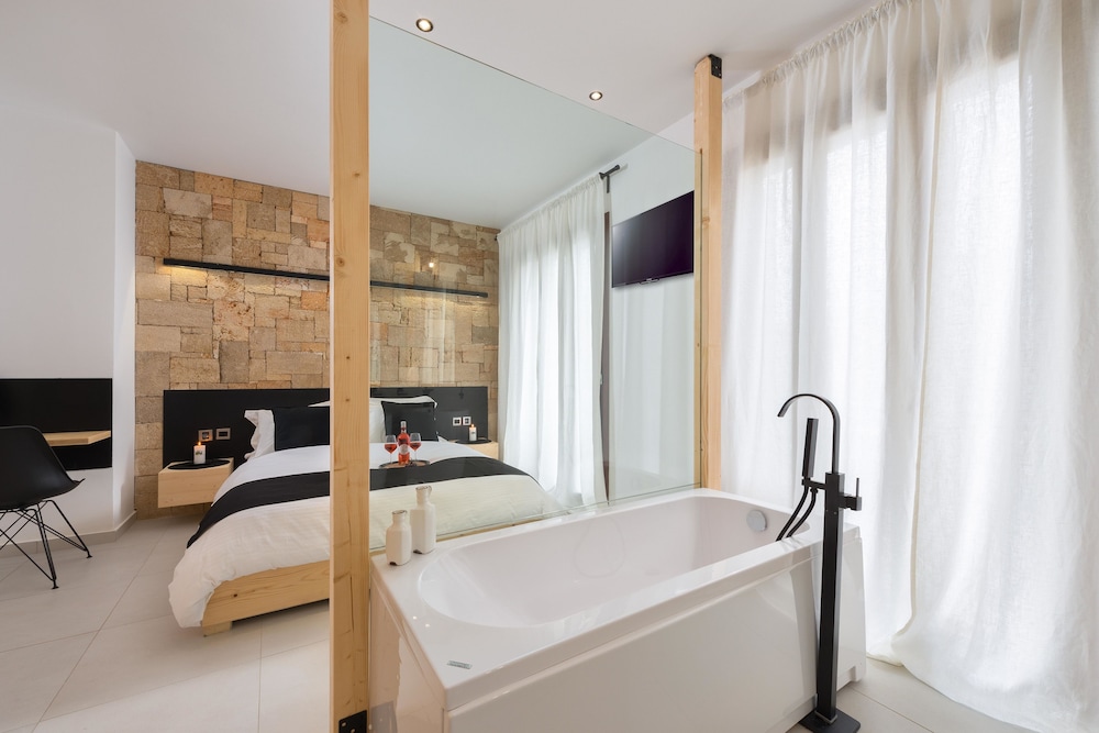 Old Town Senses Boutique Hotel — Hotel rooms in Rhodes Town, South Aegean